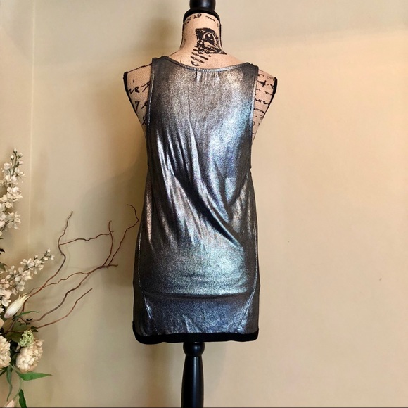 ~Townsen~ Shiny tank top. Light weight and soft. - Picture 4 of 5